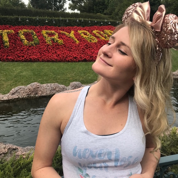 Meet your Posher, C - Picture 3 of 3